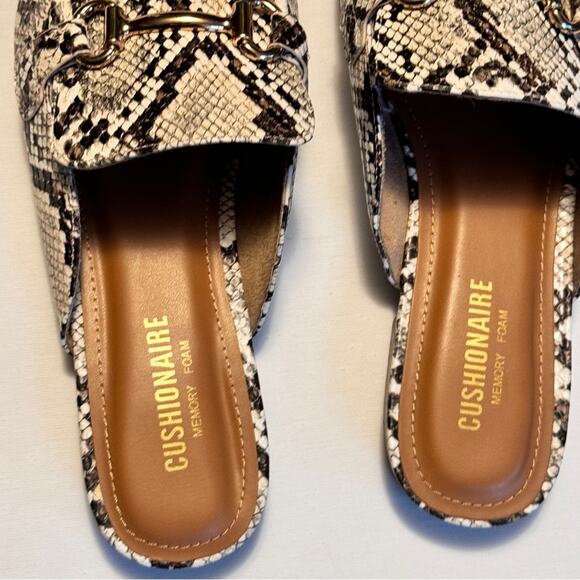 Cushionaire Women’s Memory Foam Low Heel Snakeskin Slip On Mule Sz 8.5 NWOT - Picture 2 of 5